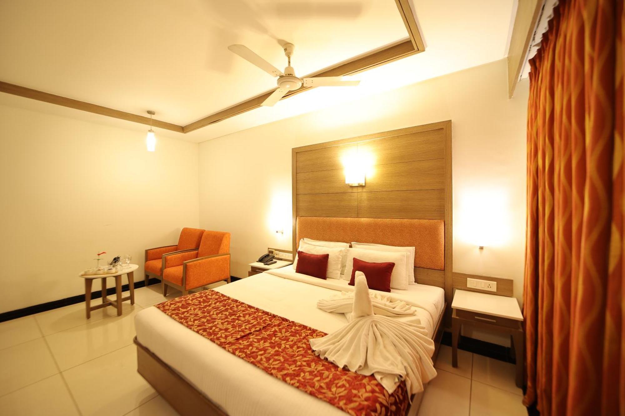 Clinton Park Inn Velankanni Exterior foto